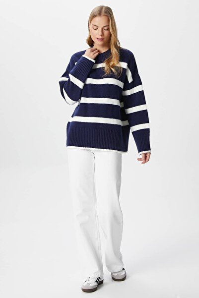 Ritnice Women's Homy Soft Crew Neck Navy Blue White Striped Oversize Knitwear Sweater