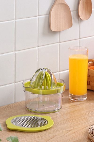 hayret sepeti Practical Solution for Vitamin Warehouse: Citrus Juicer with Grater