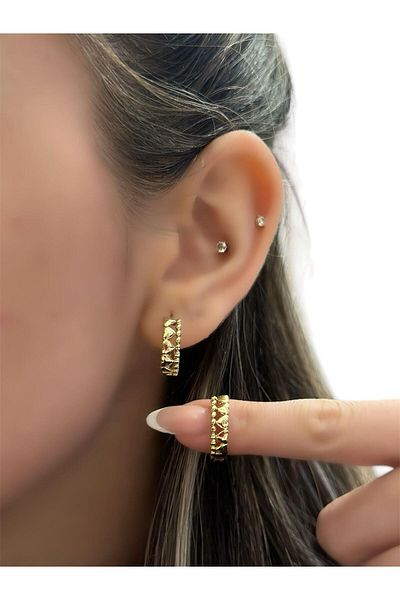 MyladyAccessoriess Row of Heart and Heel Detail Hoop Earrings