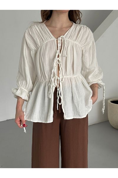 Laluvia Weißes elastisches Musselin-Hemd aus 100 % Baumwolle mit Ärmeln – 5259