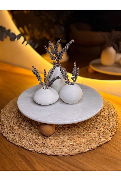 Lizzy Three Wooden Legs Presentation Stand 19 cm Cake Cake Stand