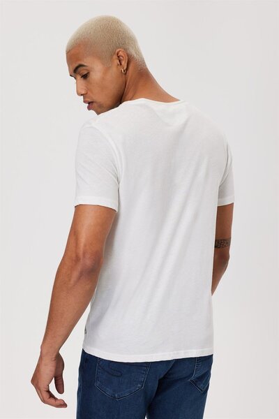 Lee Cooper Ανδρικό μπλουζάκι Gael 100% βαμβακερό με λαιμόκοψη σε λευκό χρώμα