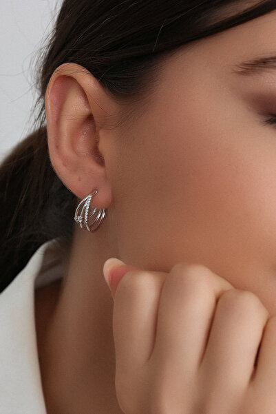 Gümüş Vadisi Kadın 925 Ayar Gümüş Zirkon Taşlı Küpe