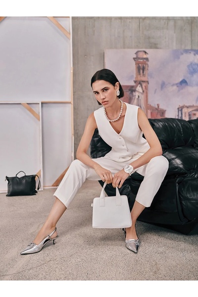 LC Waikiki Γυναικείο κλασικό γιλέκο με λαιμόκοψη