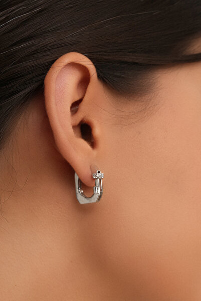 Gümüş Vadisi Kadın 925 Ayar Gümüş Zirkon Taşlı Küpe