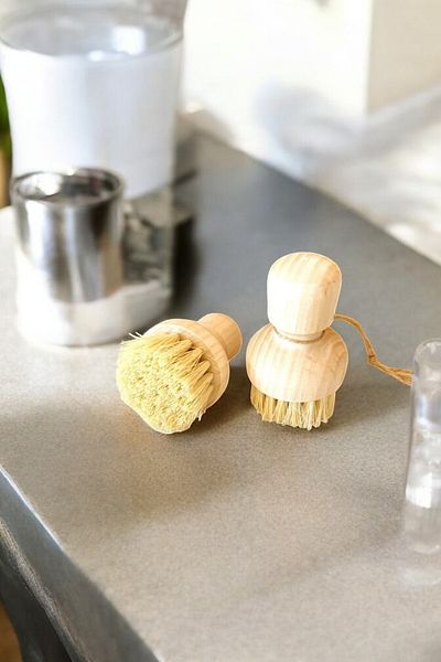 BETSY STUDIO Natural Fruit Vegetable Brush & Dish Brush