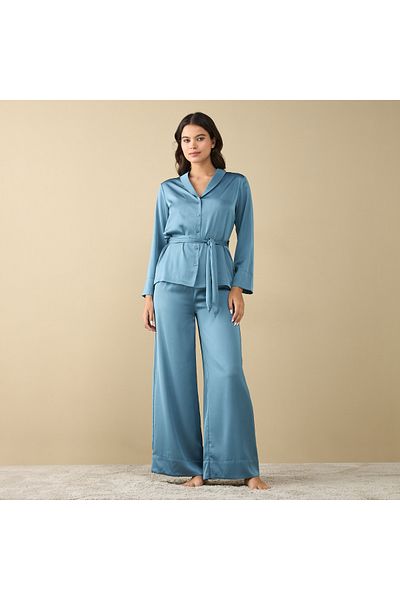 FAV Solid Long Sleeves Shirt with Tie-Up and Pyjama Set