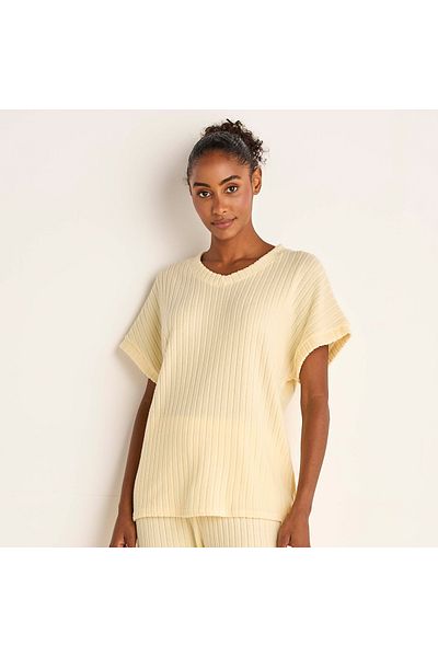 FAV Ribbed V-neck Top and Elasticated Pyjama Set