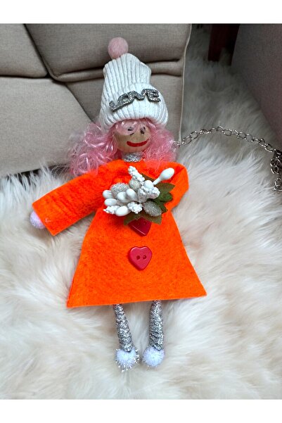 Bukiro Çanta aksesuarı  çiçek taşıyan kız çanta charmı bebek charm ve kalp anahtarlık tasarım anahtarlık