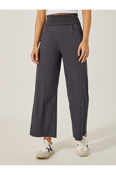 Styli Mid Rise Wide Leg Broad Waistband Pants