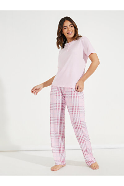 Styli Solid Placket T-Shirt & Pastel Check Pyjama Set
