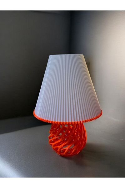 Second Life Twister Model Special Design Lampshade and Table Lamp