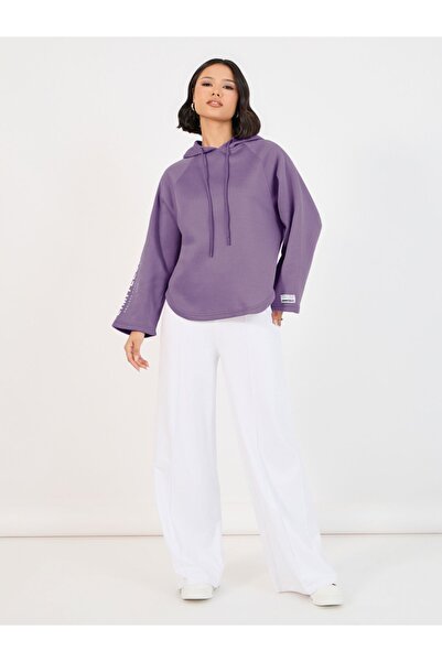 Styli Slogan Print Flared Sleeves Hoodie