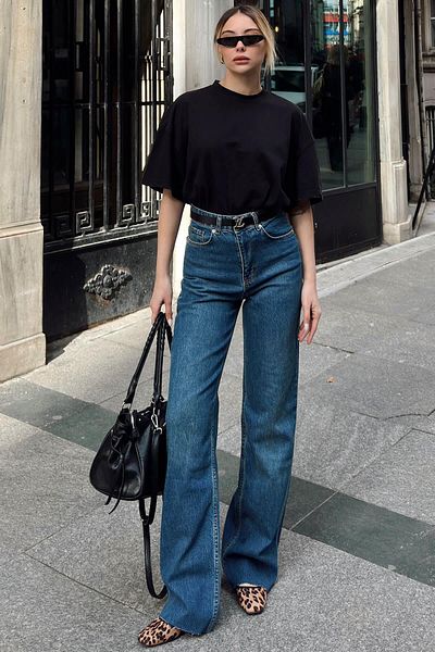 Swist Navy Blue High Waist Wide Leg Women's Jeans with Leg Detail