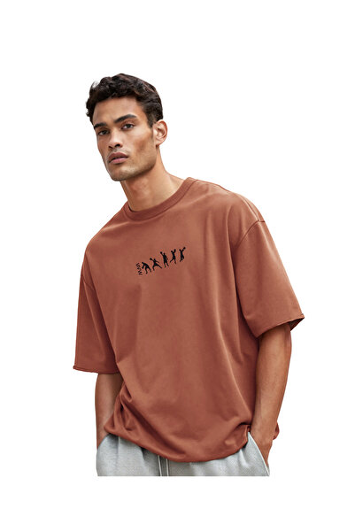 Klotho MAIA Men's Basketball Embroidery Detailed T-Shirt