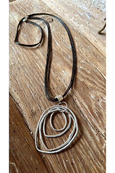 by özllem Bohem Uzun Tries Kolye