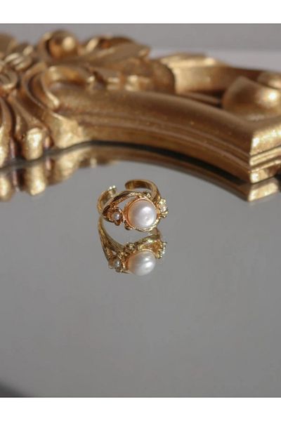 Reorah Collection Pearl of the Past Ring-Flower Vintage Ring with Pearl