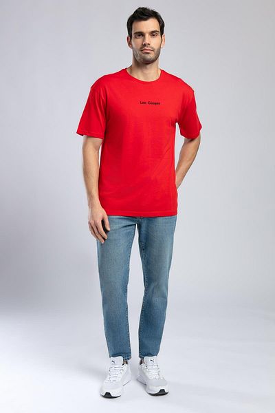 Lee Cooper تي شيرت رجالي من Aylex برقبة دائرية باللون الأحمر