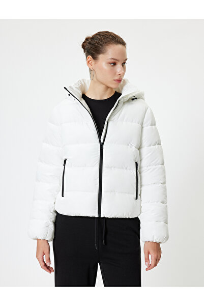 Koton Palton puf cu fermoar cu glugă - Detaliu buzunar