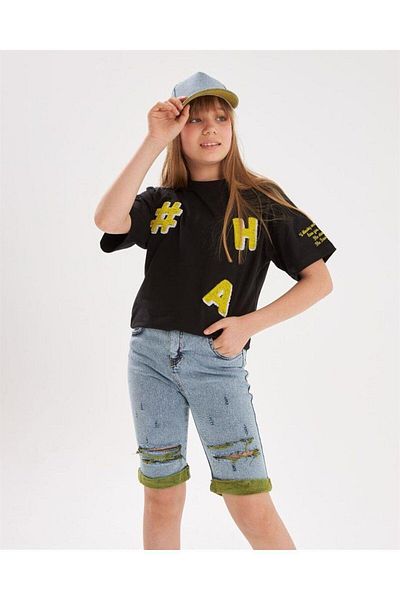 Hilal Akıncı Kids Girl's Suzene Embroidered T-Shirt Ripped Detailed Colorful Belted Denim Shorts