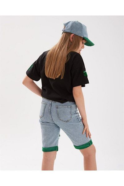 Hilal Akıncı Kids Tricou brodat Süzene pentru fete, cu detaliu rupt, curea colorată, pantaloni scurți din denim, pălărie, set de 4