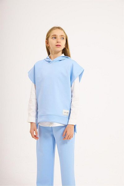 Hilal Akıncı Kids Hanorac cu mânecă scurtă din țesătură pentru scuba pentru fete Cămașă albă Pantaloni elastici Set 3 piese