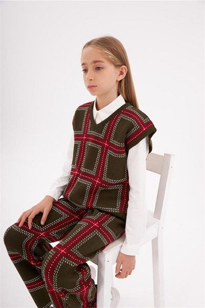 Hilal Akıncı Kids Girl's V-Neck Knitwear Sweater White Shirt Checkered Trousers 3-Piece Set