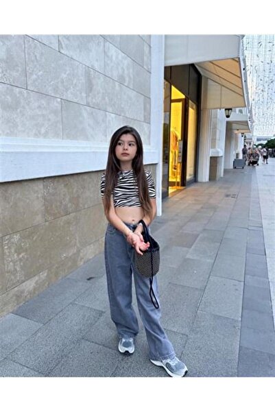 Hilal Akıncı Kids Комплект от 2 сиви дънки с шарки и широки крачоли за момиче