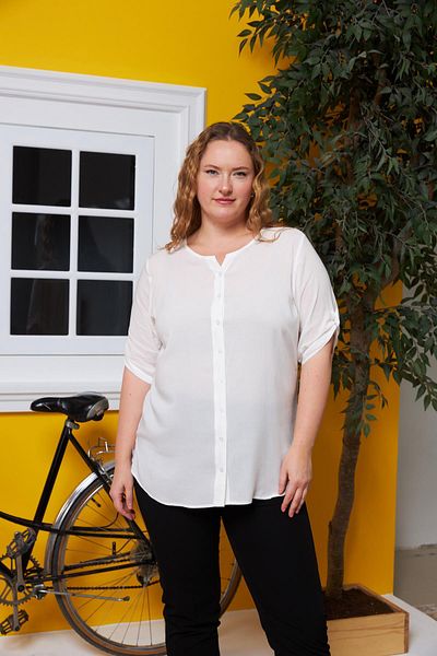 RMG LarGe Size Ecru Viscose Shirt - Sleeve Detail