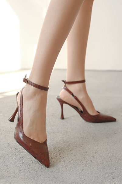 MODAADAM Women's Montana Thin Heeled Shoes - Burgundy-Crocodile