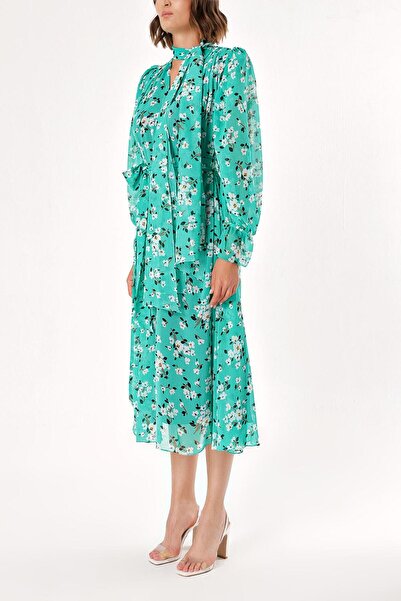 SOCIETA Patterned Lace-up Collar Loose Fit Padded Dress 93734