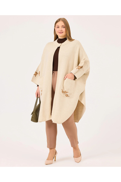 Gala-Xi Büyük Beden Nakışlı Cep Detaylı Triko Panço