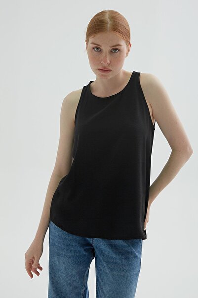 Fashion Friends Μαύρη αμάνικη μπλούζα