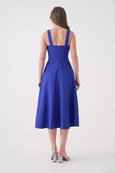 lovebox Atlas Fabric Flared Cutout Τετράγωνος γιακάς Midi Size Saks Μπλε βραδινό φόρεμα 151