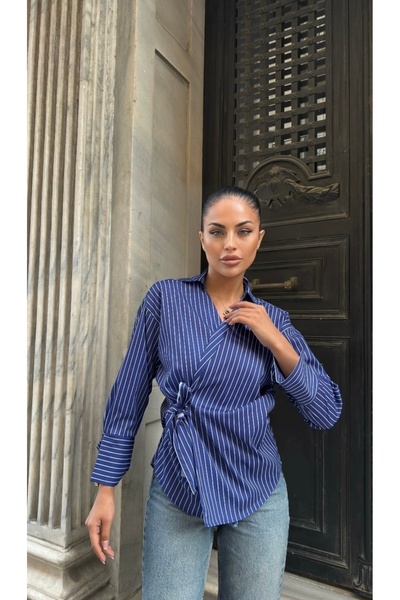 D'RECCY قميص أزرق مخطط برباط متقاطع للنساء