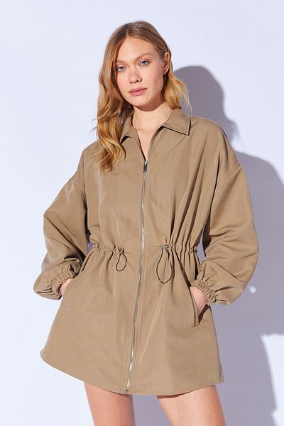 Manche Drawstring Waist Water Repellent Raincoat Women's Trench Coat |   Beige Mkw 389277 -01