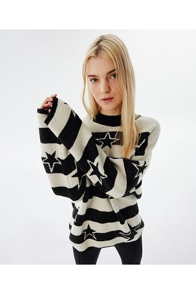 Twist Jacquard Star Striped Sweater