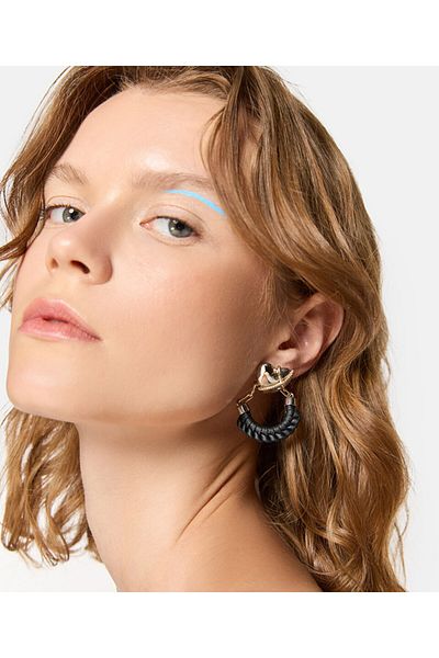 Twist Heart earrings - Stylish Design