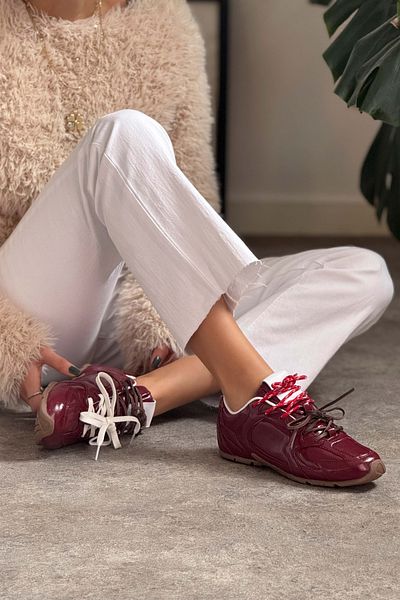 NİŞANTAŞI SHOES Fabian Burgundy Matte Flache Sohle Damen Schnürschuhe