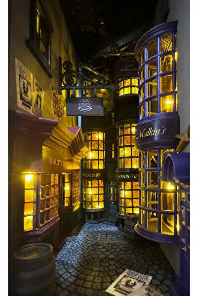 White Rabbit Art Works Harry Potter Book Nook, Diagon Alley, Kitap Köşesi, El...
