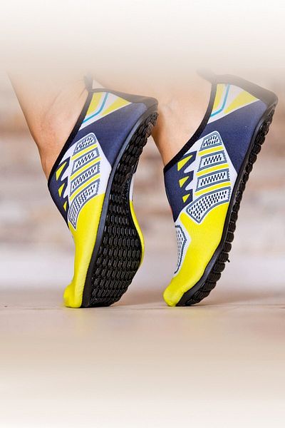 walkie Yellow Navy Blue Sporting Beach/Sea Shoes