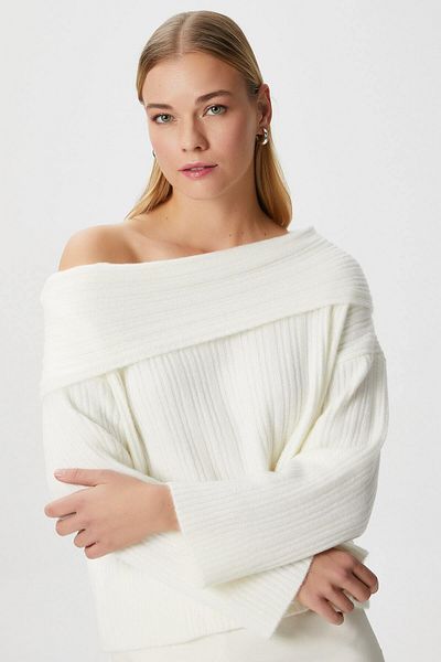 Ritnice Pulover de damă Perla crem cu textura moale