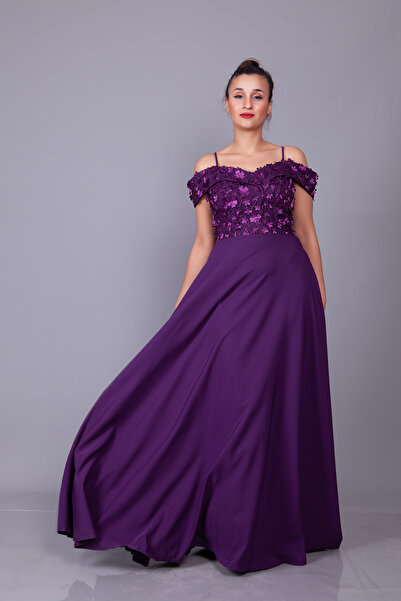 NO48 Mürdüm Çiçekli Tül Detay Düşük Omuz Askılı Kayık Yaka Maxi Boy Kloş Abiy...