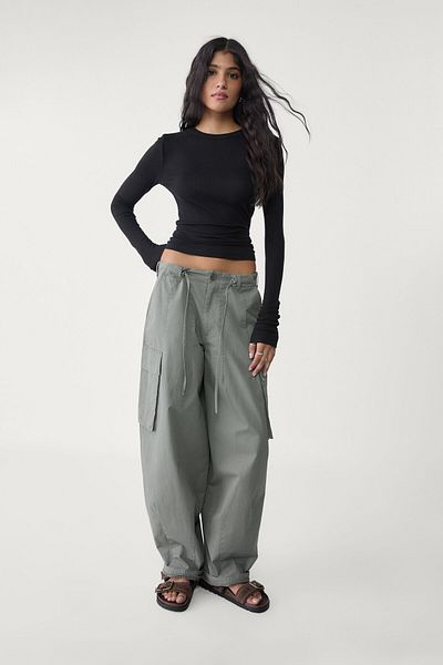 Stradivarius Ribbed long sleeve T-shirt
