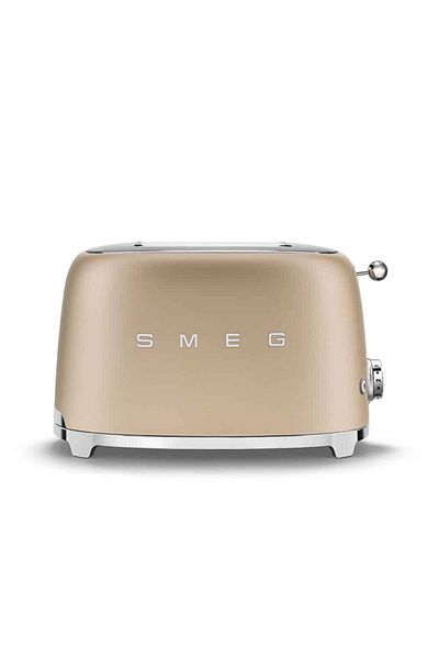 SMEG محمصة خبز على طراز الخمسينيات، مكونة من شريحتين، باللون الذهبي غير اللامع