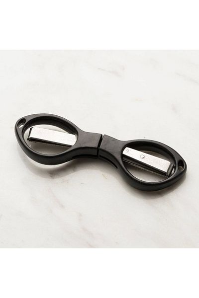 By Ogalo Black Loren Glasses Scissors