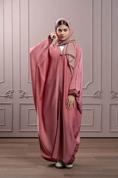 LAVİNİA Lavinia youth abaya in open style with patterned sleeves and front design.