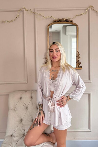 Pijamaevi Bej Puan Desenli Bambu Crop Sabahlıklı Şortlu Kadın Pijama Takımı