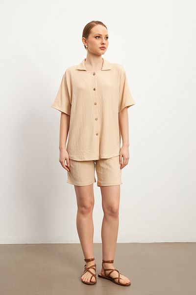 MODAGEN Women's Beige Short Sleeve Crinkle Shirt Shorts Suit