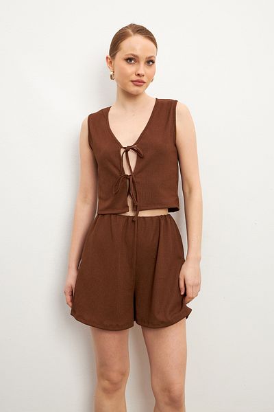 MODAGEN Women's Brown Tie-Up Sleeveless Crinkle Shorts Suit